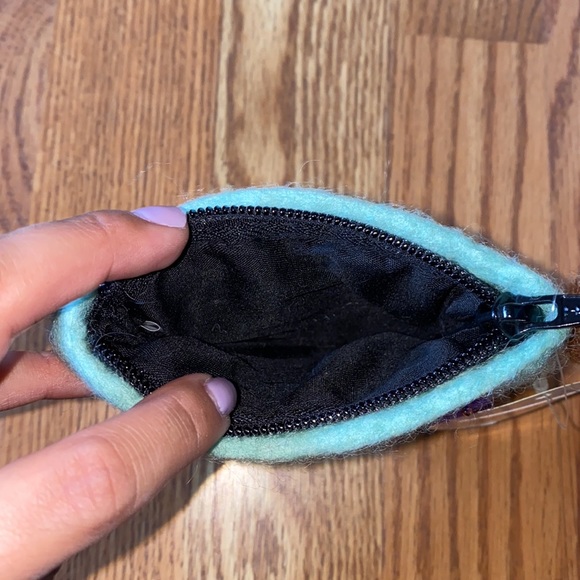 Dragonfly Coin Purse - Picture 3 of 3